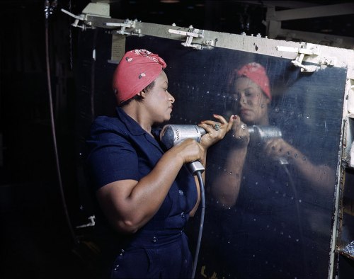 woman working 1943